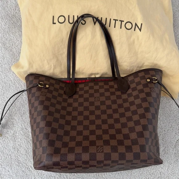 Louis Vuitton Neverfull MM Damier - Picture 16 of 16